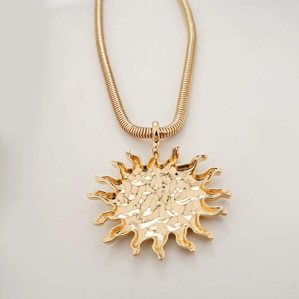 Halskette Queen Silas (2 Farben)