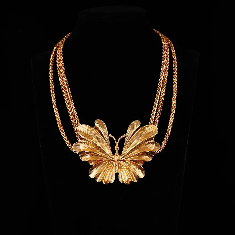 Kropfband Queen Lucinda