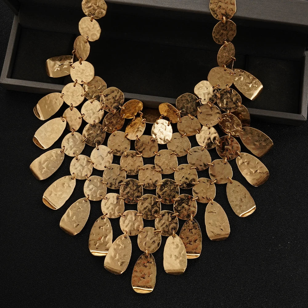 Kropfband Queen Kate (2 Farben)