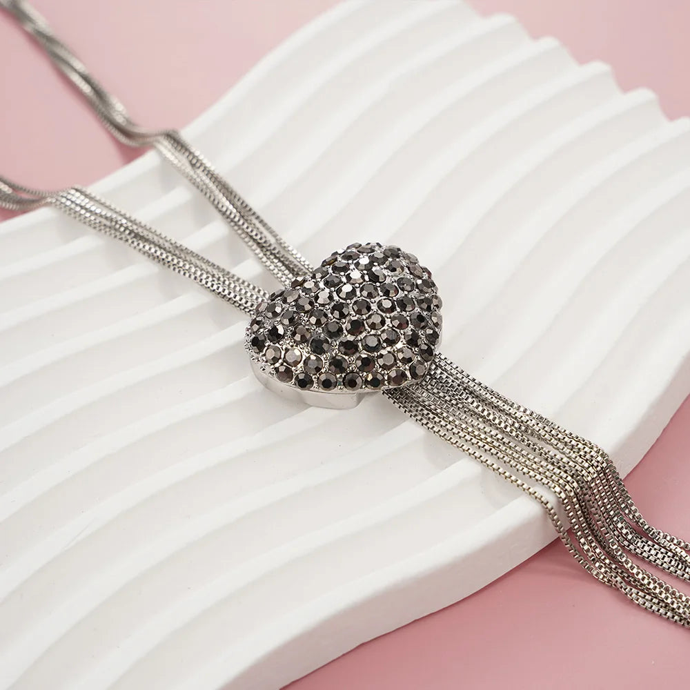 Halskette Queen Alvin (2 Farben)