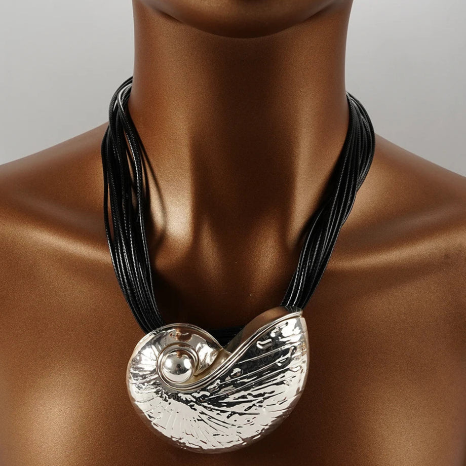 Halskette Queen Cree