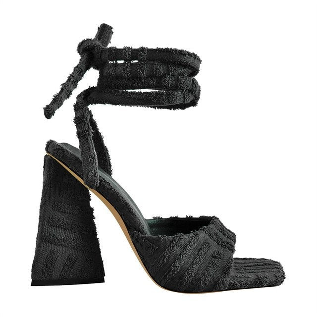 Sandalen Queen Pyrneas (Schwarz)