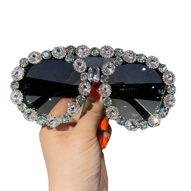 Sonnenbrille Queen Trih (2 Farben)