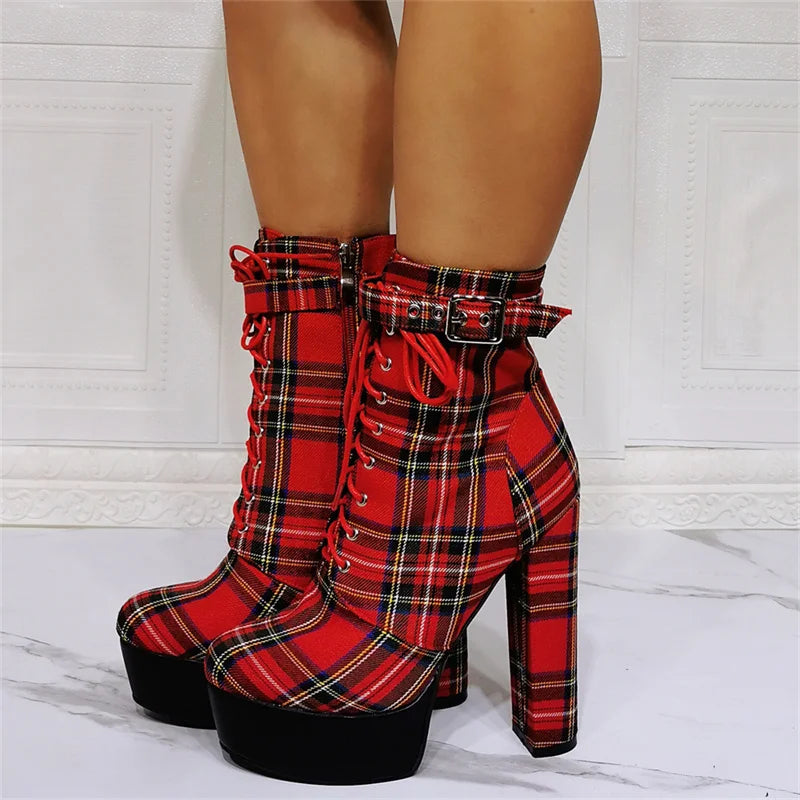 Stiefel Queen Highschool (Rot und Schwarz)