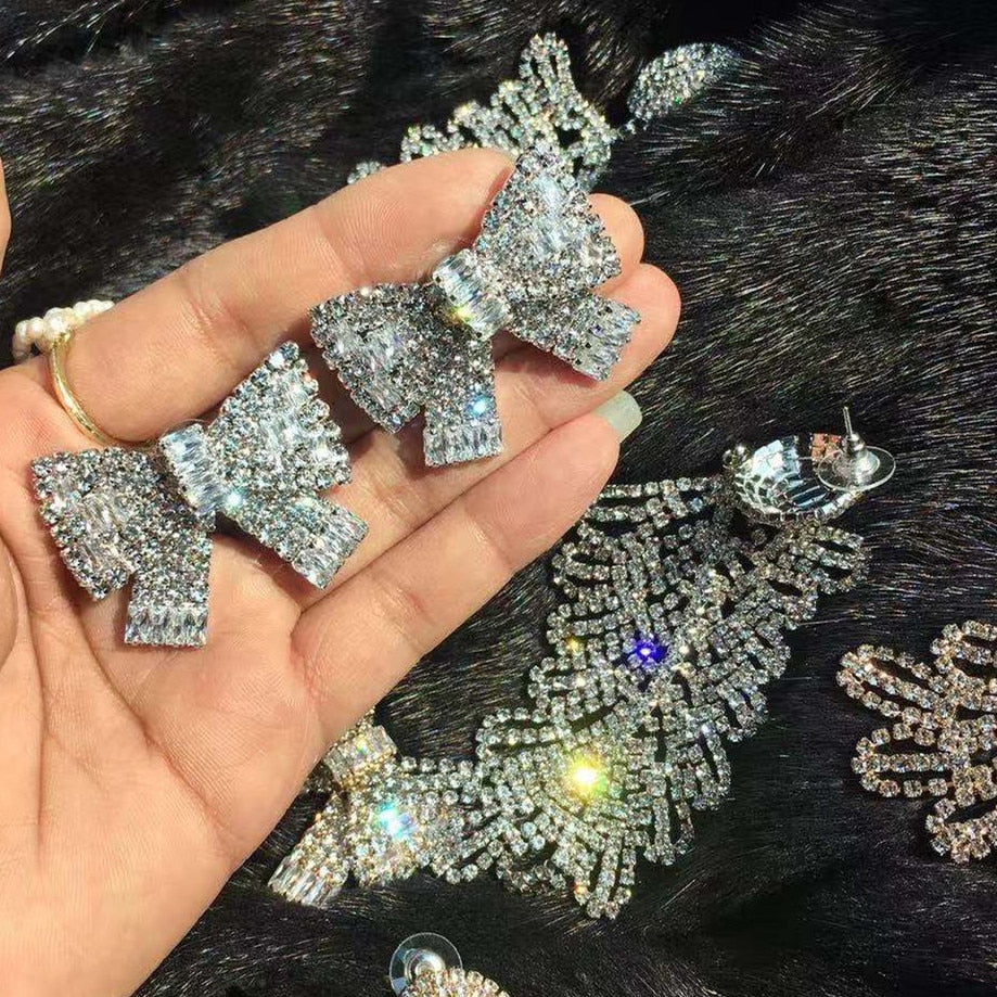 Ohrstecker Queen Payaritta (2 Farben)