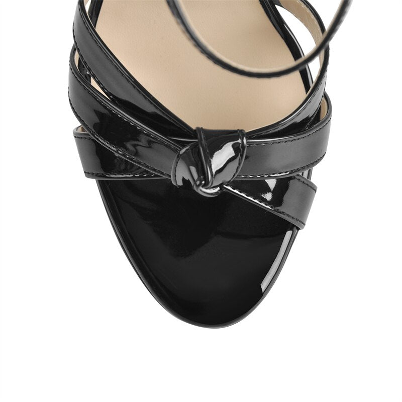 Sandalen Queen Raku
