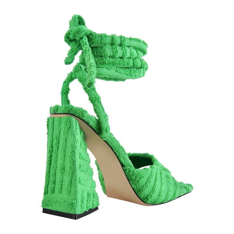 Sandalen Queen Pyrneas (6 Farben)
