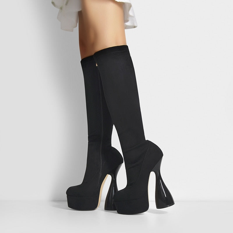 Stiefel Queen Svitolina