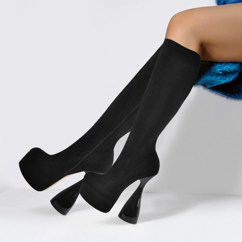 Stiefel Queen Svitolina