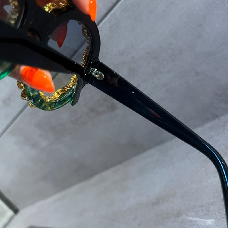 Sonnenbrille Queen Trih (2 Farben)