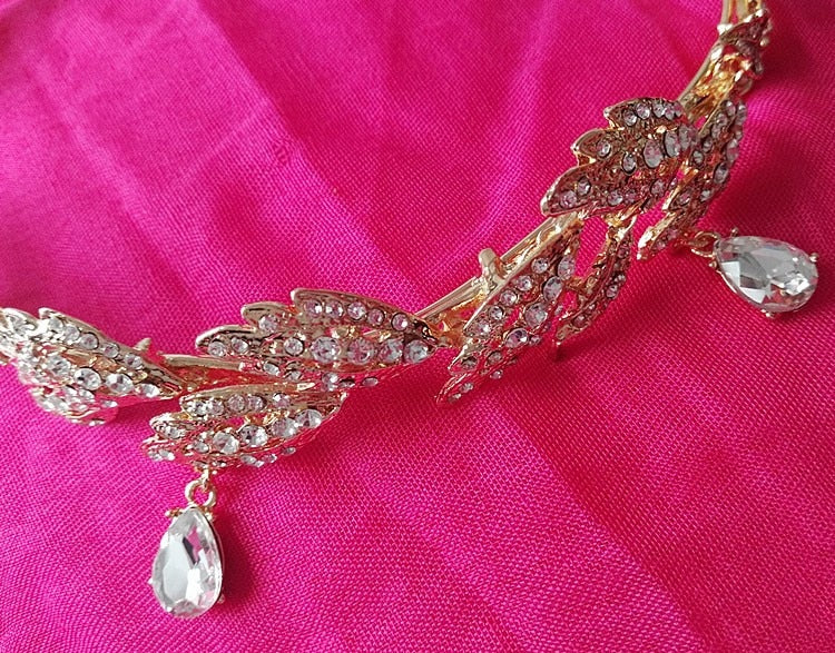 Tiara Queen Helena (2 Farben)