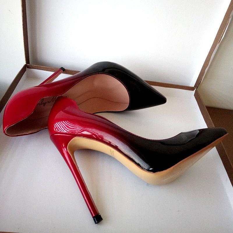 Pumps Queen Benjamine (Schwarz und Rot)