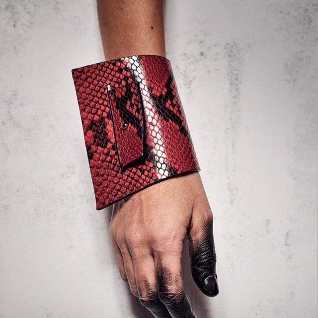 Armband Drag Gruselig (3 Farben)