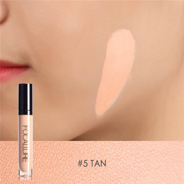 Flüssiger Concealer mit vollständiger Deckkraft (7 Farben)