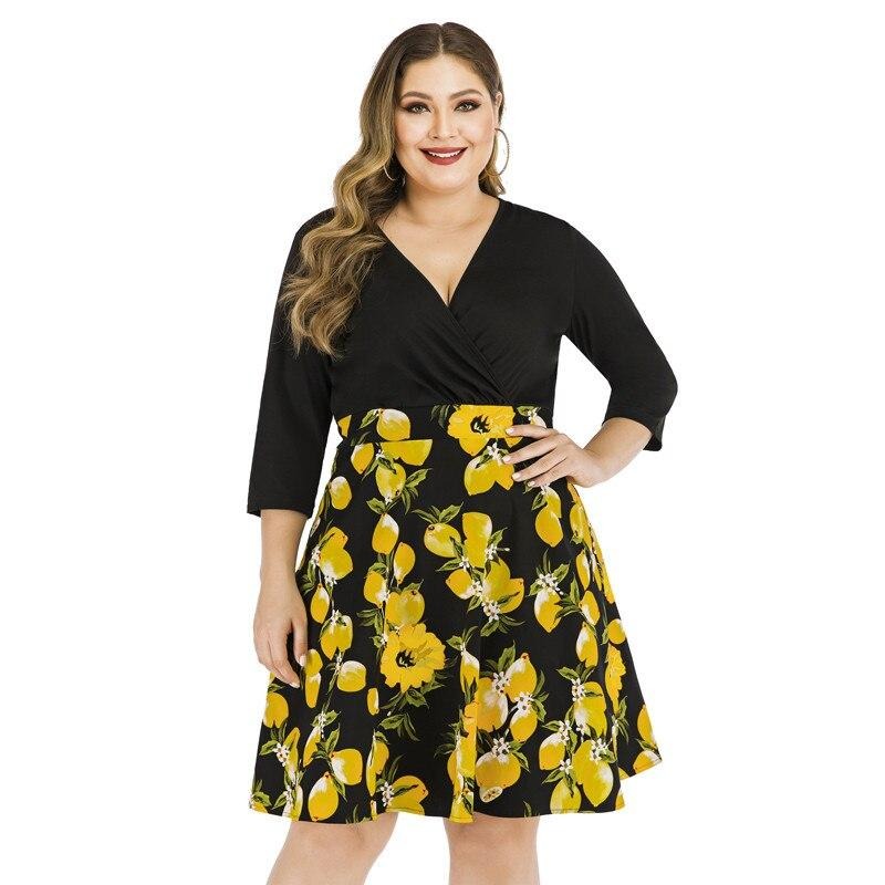 Vintage Kleid Queen Jagguar