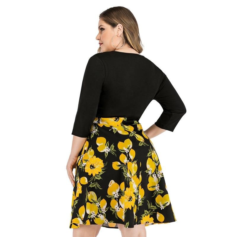 Vintage Kleid Queen Jagguar