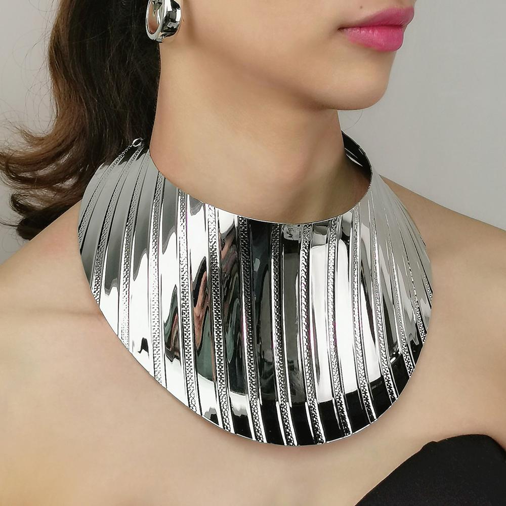 Kropfband Queen Khamina (2 Farben)