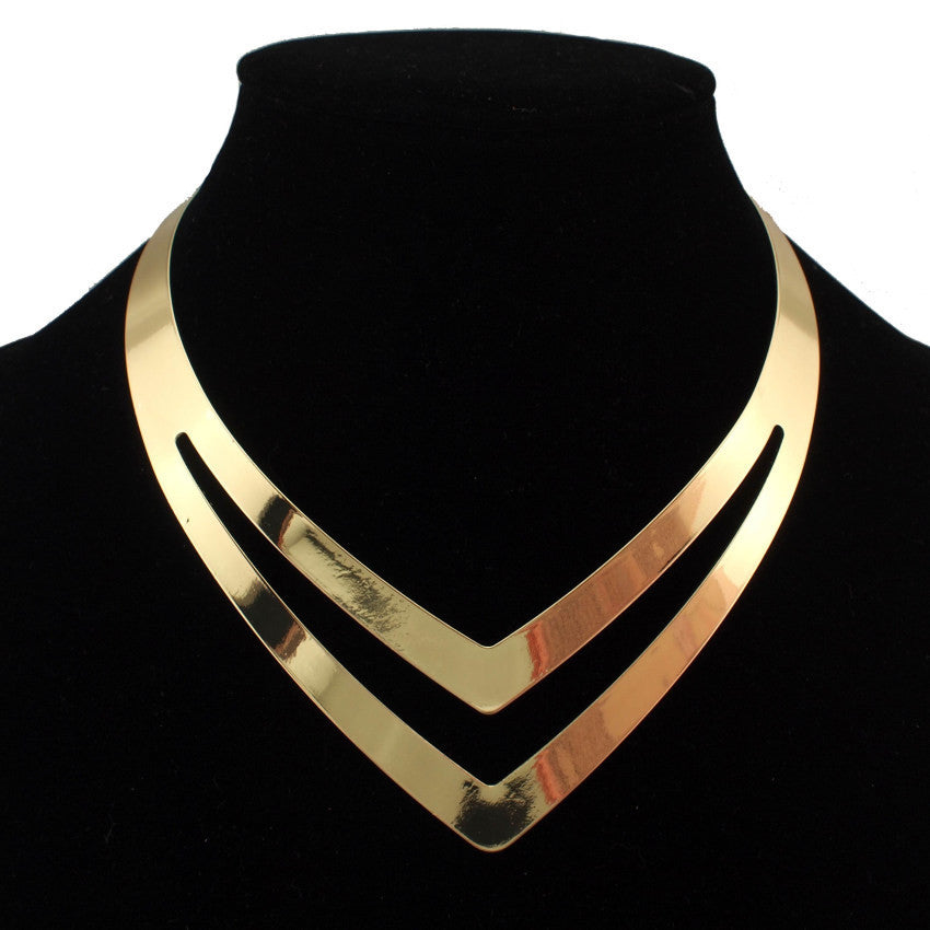 Kropfband Queen Corzona (2 Farben)