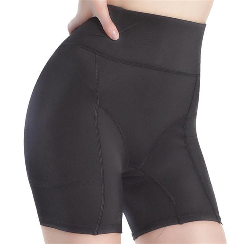 Gepolstertes Höschen Queen Chenoa (Beige oder Schwarz)