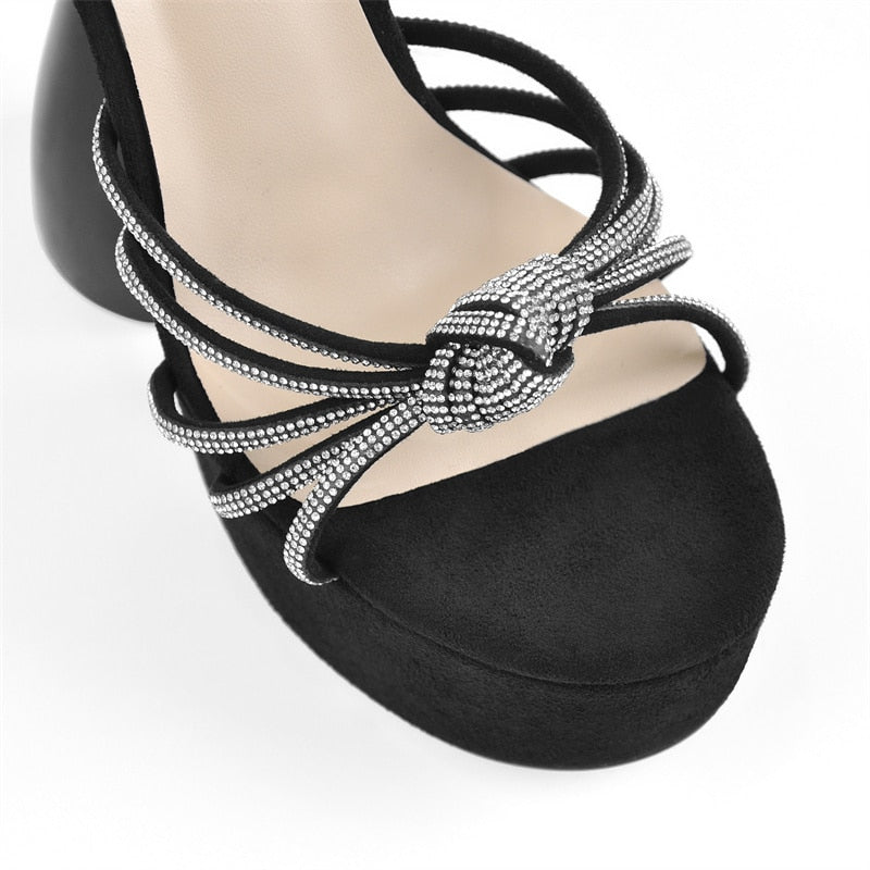 Sandalen Queen Vigilant