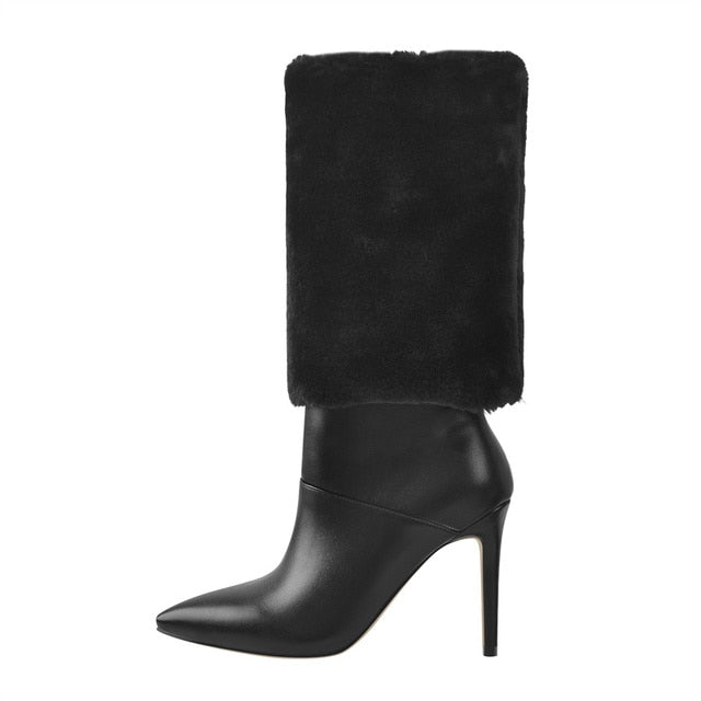 Stiefel Queen Ovequeen (2 Farben)