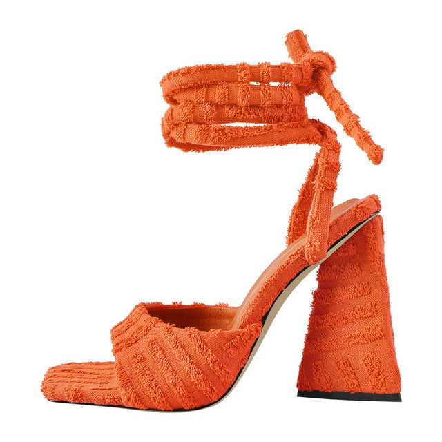 Sandalen Queen Pyrneas (6 Farben)