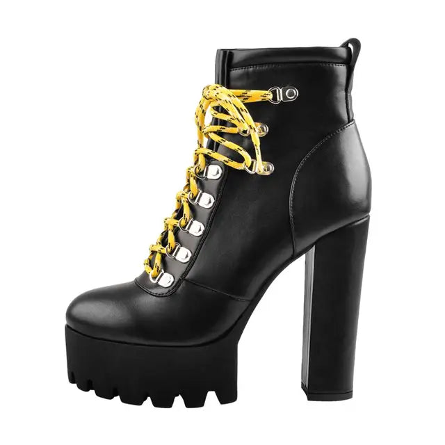 Stiefel Queen Monthy (Schwarz)