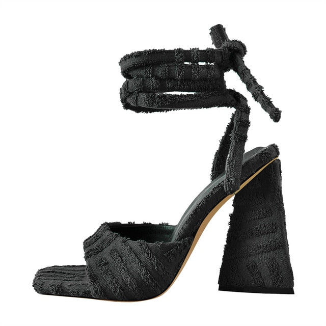 Sandalen Queen Pyrneas (Schwarz)