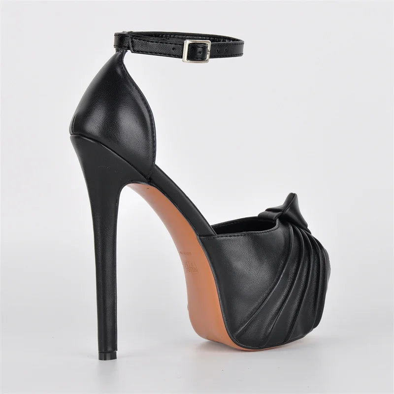 Pumps Queen Iris (3 Farben)