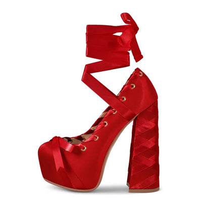 Pumps Queen Lotusy (12 Farben)