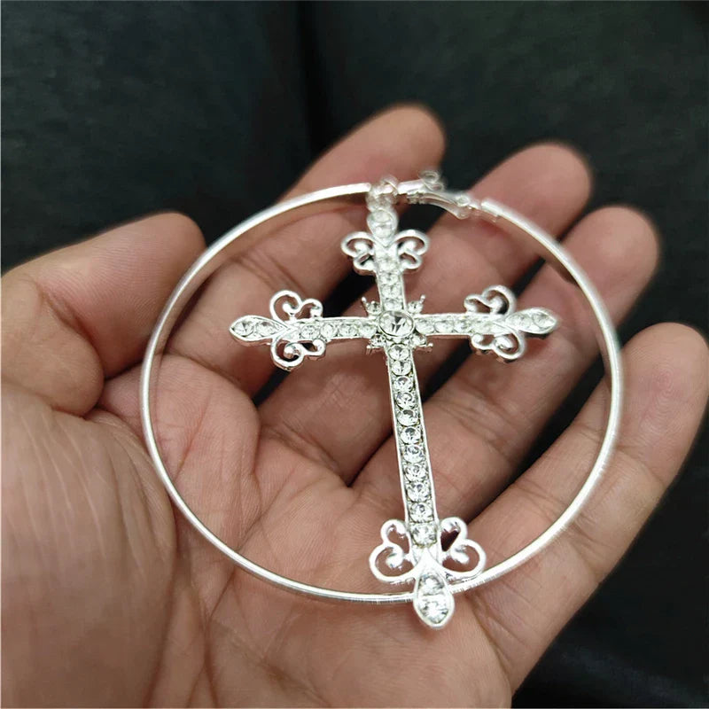 Ohrringe Queen Cross