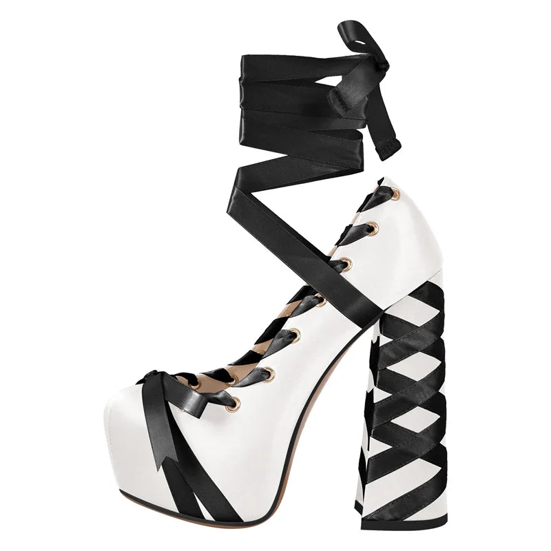 Pumps Queen Lotusy (12 Farben)
