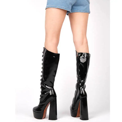 Stiefel Queen Petunia (2 farben)