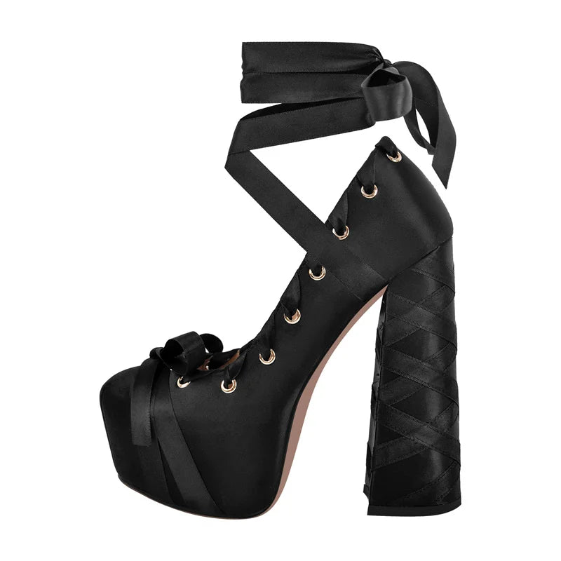 Pumps Queen Lotusy (12 Farben)