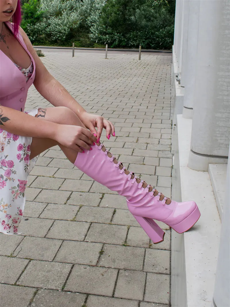Stiefel Queen Petunia (2 farben)