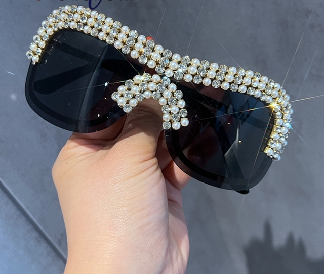 Sunglasses Queen Winnhie (5 Farben)