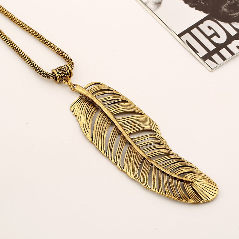 Halskette Drag Feather (2 Farben)
