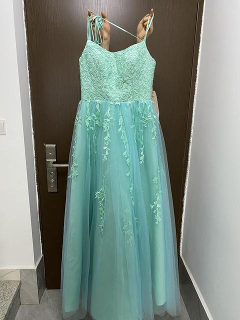 Abendkleid Queen Yanhira (Mehrere Farben)